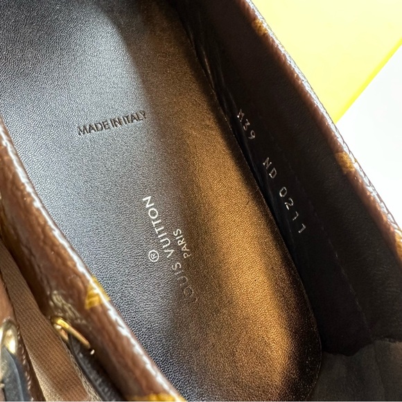 🛍️🛍️ LOUIS VUITTON FULL MONOGRAM FLAT LOAFER MOCCASIN : ITALY - Picture 8 of 11